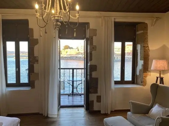 Deluxe Tek Büyük Yataklı Oda, Balkon, Deniz Manzaralı