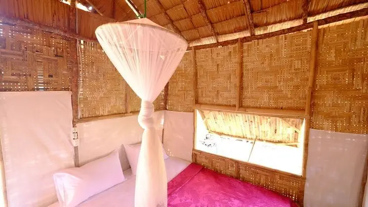 Bamboo Cottage with Fan