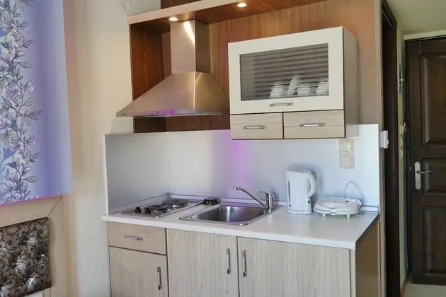 Superior Studio, Sea View