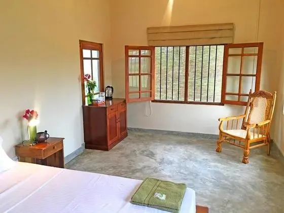 Grand Tek Büyük Yataklı Oda, 1 Yatak Odası, Özel Banyo, Göl Manzaralı
