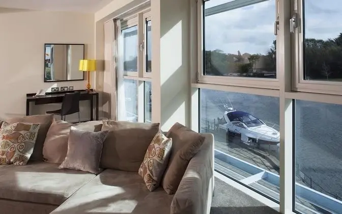 Luxury Süit, Nehir Manzaralı (Small)