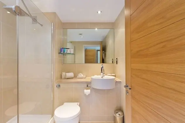 Luxury Tek Büyük Yataklı Oda, Nehir Manzaralı