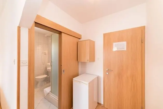 Deluxe Tek Büyük Yataklı Oda, Deniz Manzaralı (105)