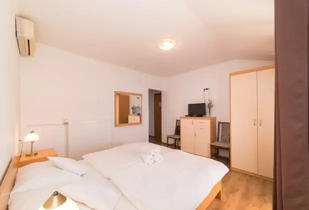 Deluxe Tek Büyük Yataklı Oda, Deniz Manzaralı (108)
