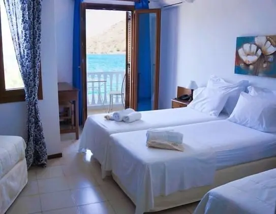 Üç Kişilik Oda, Havuz Manzaralı (Extra Bed)