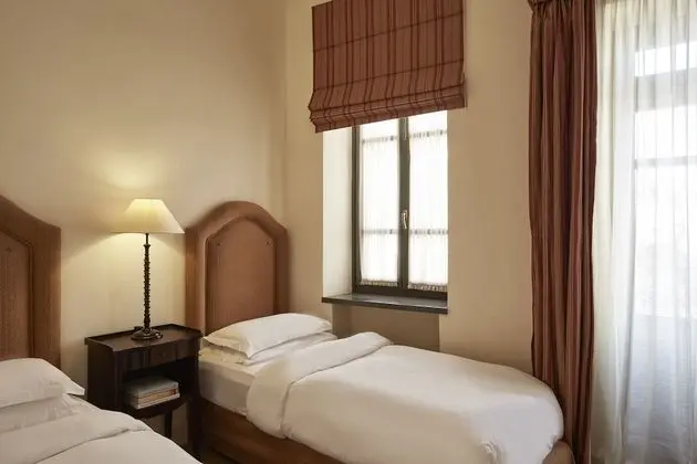 Deluxe Tek Büyük veya İki Ayrı Yataklı Oda