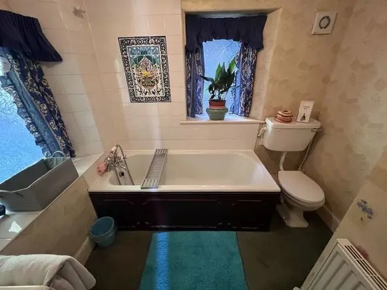 Luxury Tek Büyük Yataklı Oda, Banyolu/Duşlu