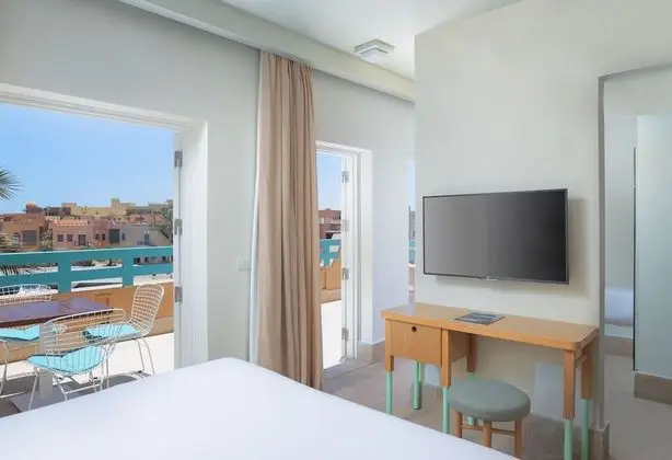 Marina Suite