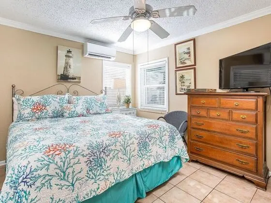 Daire, 1 En Büyük (King) Boy Yatak ve Çekyat, Mutfak, Bahçe Manzaralı