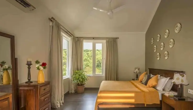 Standard Villa