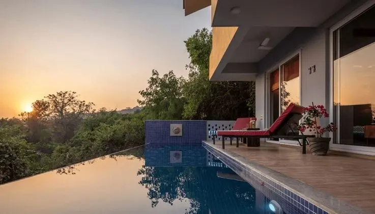 Superior Villa
