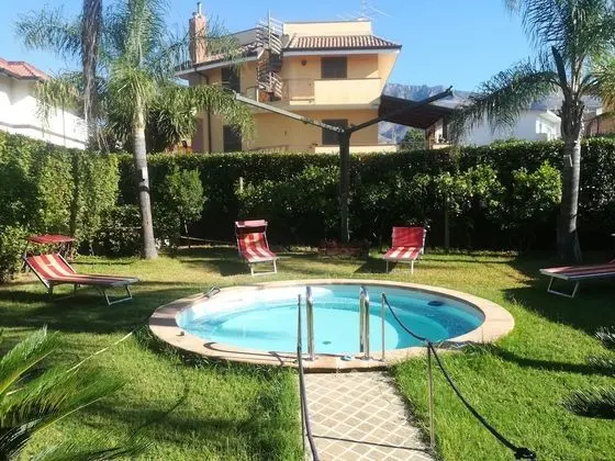 Villa, 4 Yatak Odası, Sıcak Su Havuzu