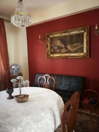 Apart Daire, 1 Büyük (Queen) Boy Yatak