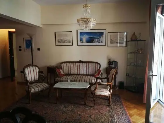 Apart Daire, 1 Büyük (Queen) Boy Yatak