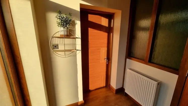 Apart Daire, 1 Büyük (Queen) Boy Yatak ve Çekyat