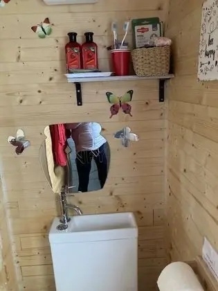 Kulübe, 1 En Büyük (King) Boy Yatak