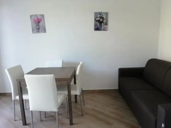 Apart Daire, 2 Büyük (Queen) Boy Yatak