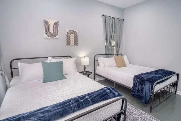 Ev (4 Bedrooms)