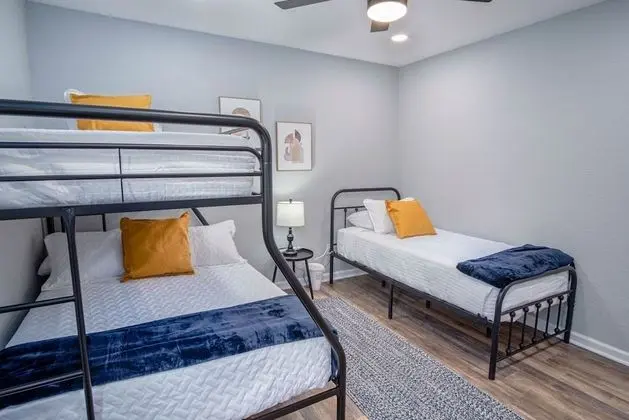 Ev (4 Bedrooms)