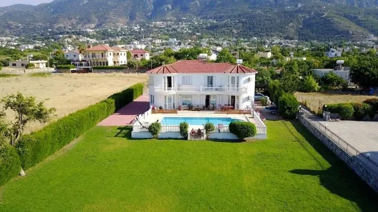 Villa, Birden Çok Yatak