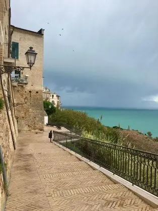 Ev, 1 En Büyük (King) Boy Yatak ve Çekyat