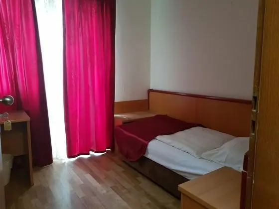 Tek Kişilik Oda
