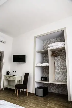 Dört Kişilik Oda, Balkon, Şehir Manzaralı