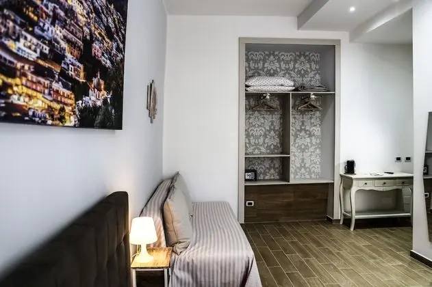 Dört Kişilik Oda, Balkon, Şehir Manzaralı