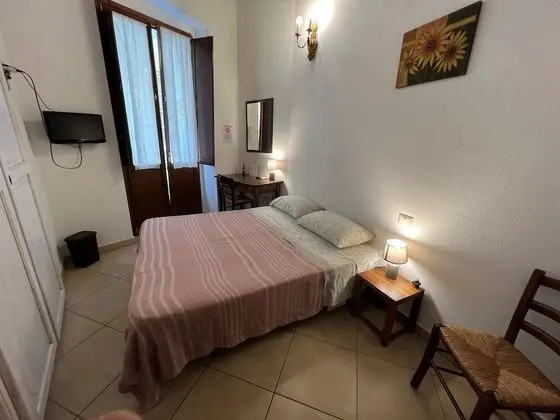 Tek Büyük Yataklı Oda, Balkon (External private bathroom)