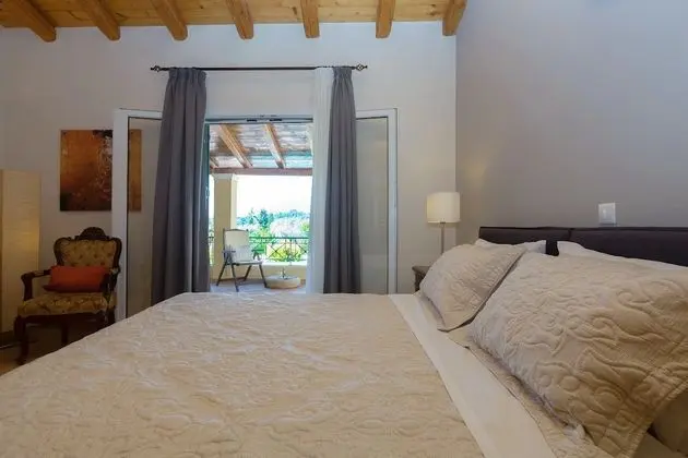 Villa, 2 Yatak Odası, Veranda, Havuz Manzaralı