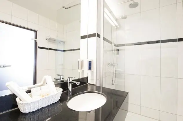 Comfort Büyük Yataklı Tek Kişilik Oda