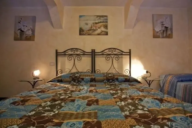 Comfort Tek Büyük Yataklı Oda, Bahçe Manzaralı