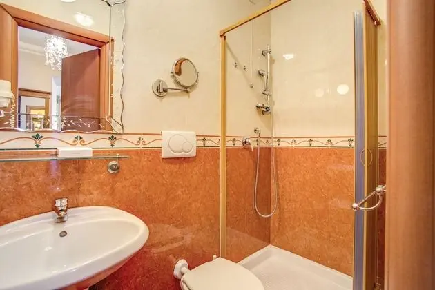 Tek Büyük Yataklı Oda (with extra bed)