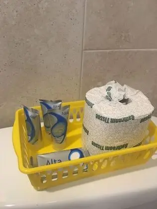 Standard Oda, 1 Büyük (Queen) Boy Yatak, Sigara İçilebilir