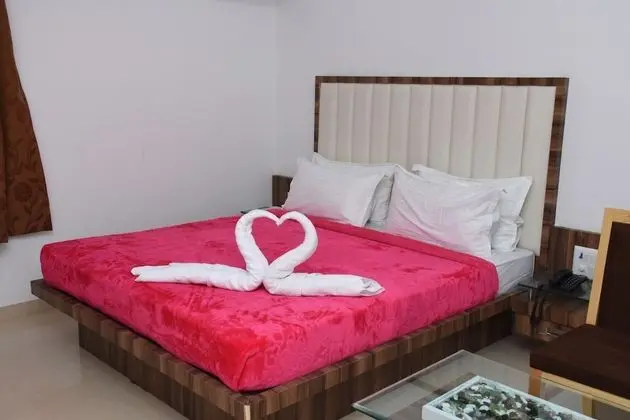 Deluxe Oda, Birden Çok Yatak Odası, Sigara İçilmez