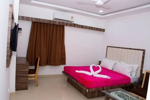 Deluxe Oda, Birden Çok Yatak Odası, Sigara İçilmez