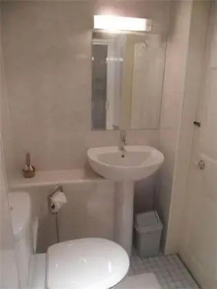 Tek Büyük Yataklı Oda