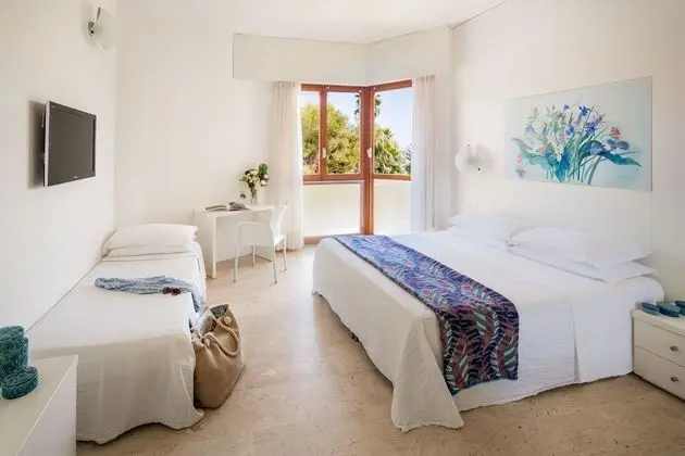 Family Üç Kişilik Oda, Balkon, Kısmi Deniz Manzaralı