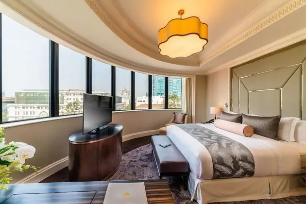 Opera View Suite - SIGNATURE LOUNGE PRIVILEGES