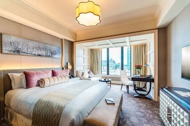 Signature Premium - SIGNATURE LOUNGE PRIVILEGES