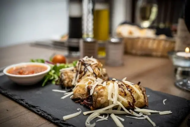 Deluxe Tek Büyük Yataklı Oda, Banyolu/Duşlu (Despenser )
