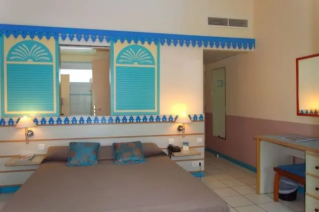 Tek Büyük Yataklı Oda, Bahçe Manzaralı