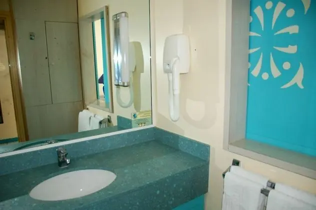 Tek Büyük Yataklı Oda, Deniz Manzaralı