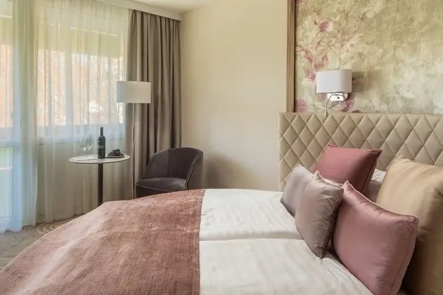 Premium Oda (Round bed)