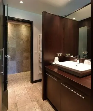 Premium Tek Büyük Yataklı Oda, Bahçe Manzaralı