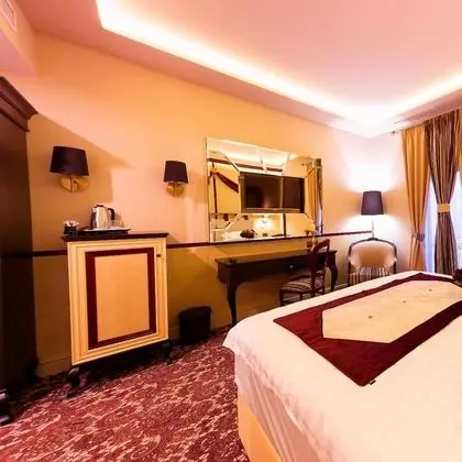 Deluxe Tek Büyük Yataklı Oda, 1 Büyük (Queen) Boy Yatak