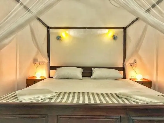 Deluxe Tek Büyük Yataklı Oda, Engellilere Uygun, Bahçe Manzaralı