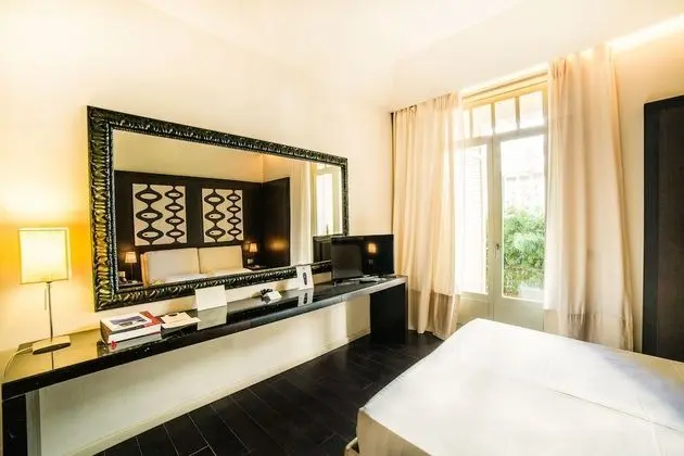 Comfort Tek Büyük veya İki Ayrı Yataklı Oda