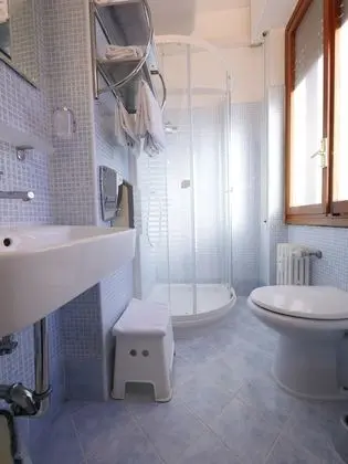 Superior Tek Büyük veya İki Ayrı Yataklı Oda