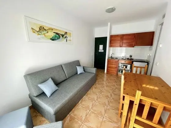 Economy Apart Daire, 1 Yatak Odası (2 adults + 1 child)